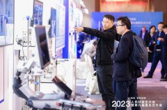 <b>按照利用环境对医疗设备进行及时</b>